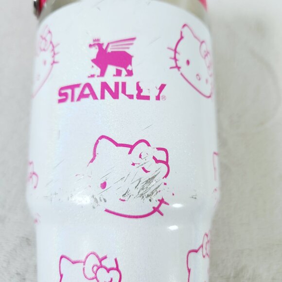Hello Kitty Stanley IceFlow Stainless Steel Flip Straw Tumbler with Handle 20 oz - Picture 9 of 10